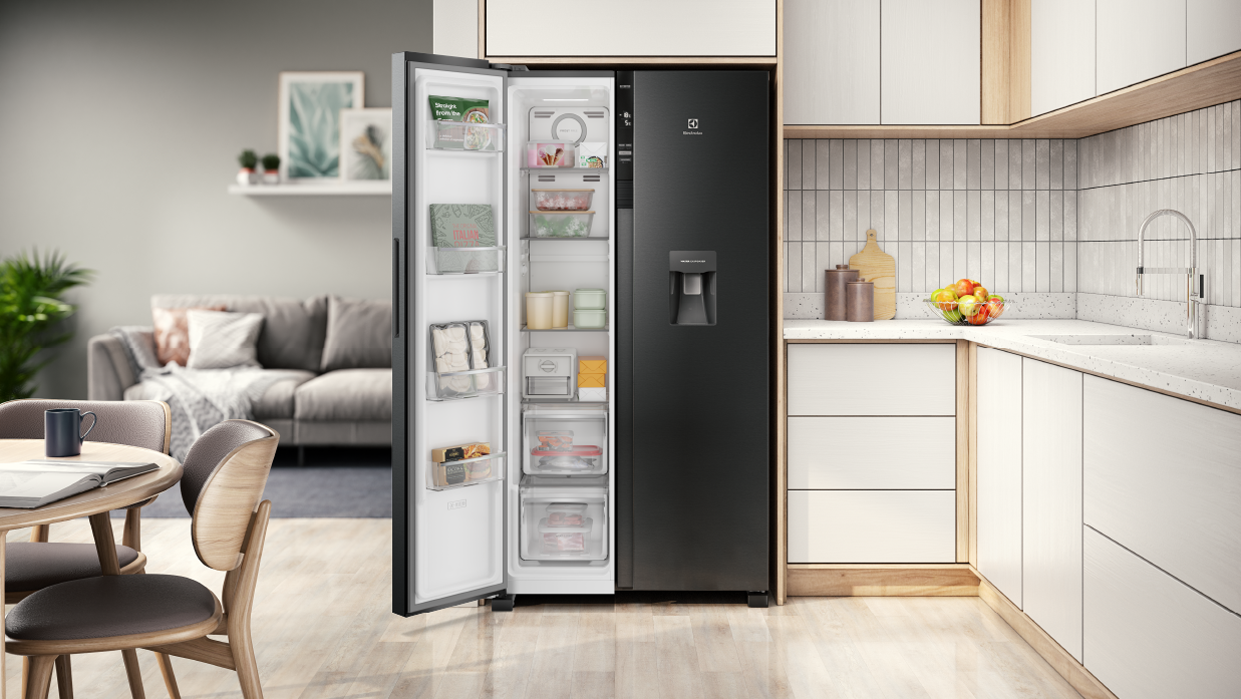 Combo Refrigeradora Side by Side 517L (ERSA53V2HVG) + Microondas